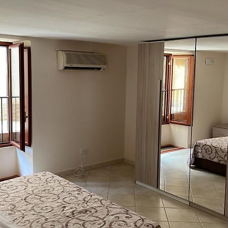 Casa Emilia Lejlighed Napoli Eksteriør billede
