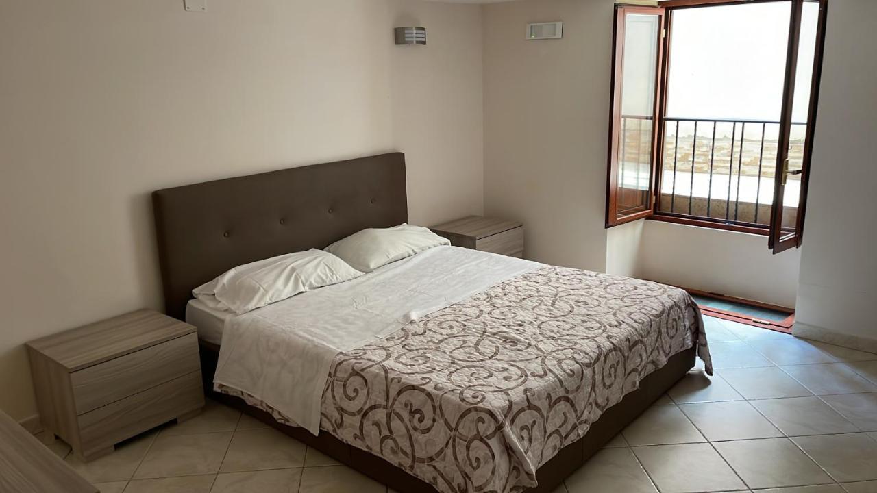 Casa Emilia Lejlighed Napoli Eksteriør billede